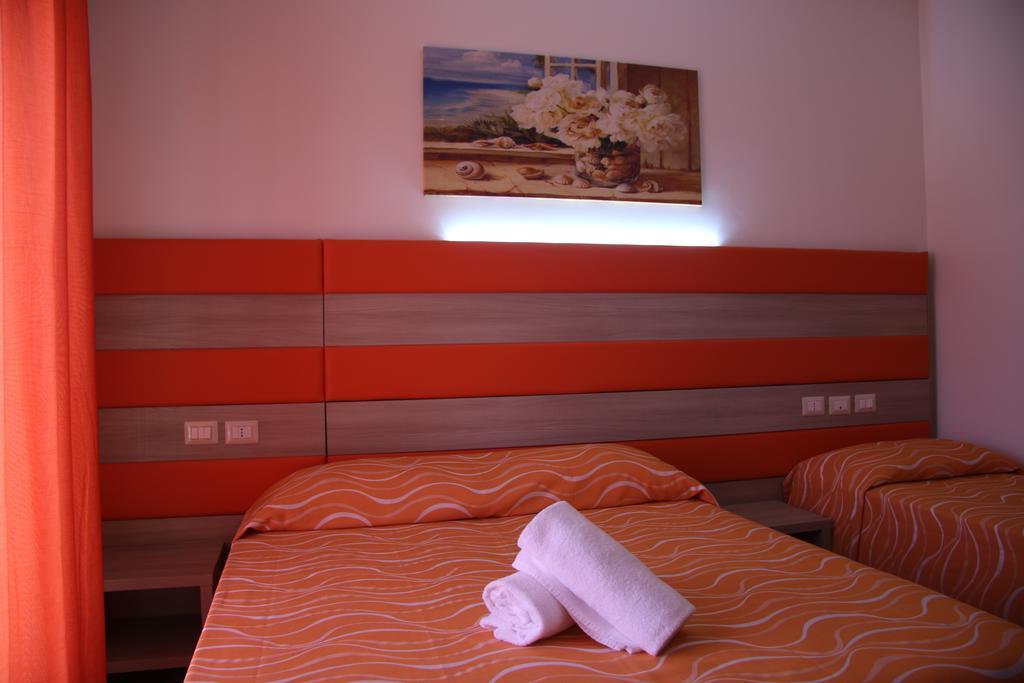Chrismare Hotel Mazzeo Εξωτερικό φωτογραφία