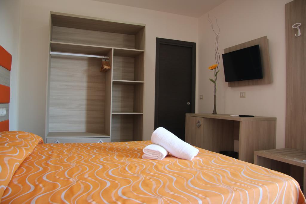 Chrismare Hotel Mazzeo Εξωτερικό φωτογραφία